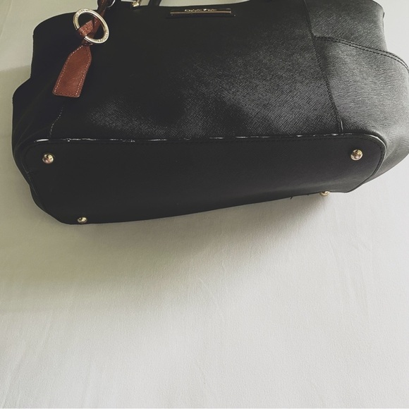 Calvin Klein Women’s Black & Brown Leather Textured Tote Shoulder Bag - Picture 7 of 10